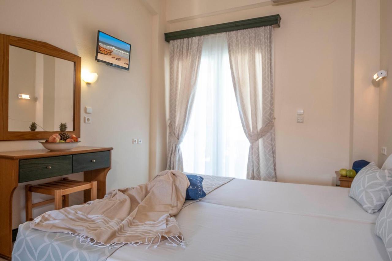 Aristides Hotel Fourka Eksteriør billede