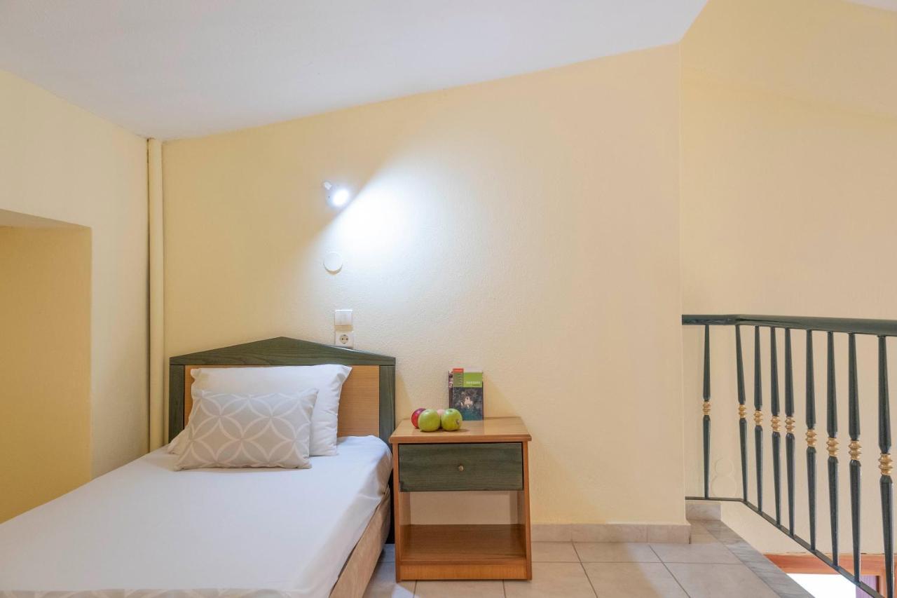 Aristides Hotel Fourka Eksteriør billede