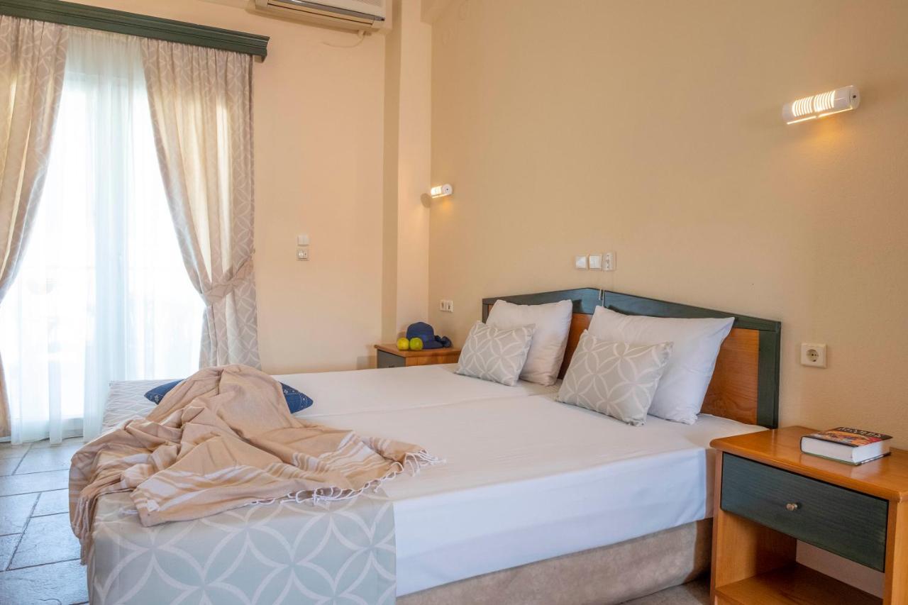 Aristides Hotel Fourka Eksteriør billede